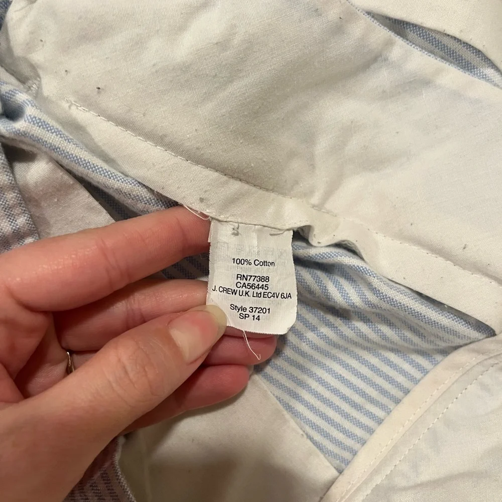 J.Crew Men's Blue & White Seersucker Striped Shorts - Size 32 - Picture 5 of 9